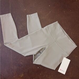NWT Lululemon Wunder Train High Rise - 25” leggings